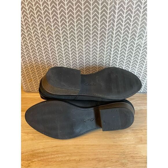 CLARKS COLLECTION ADDIY GLADYS BLACK LEATHER ANKLE BOOTS - Picture 7 of 8